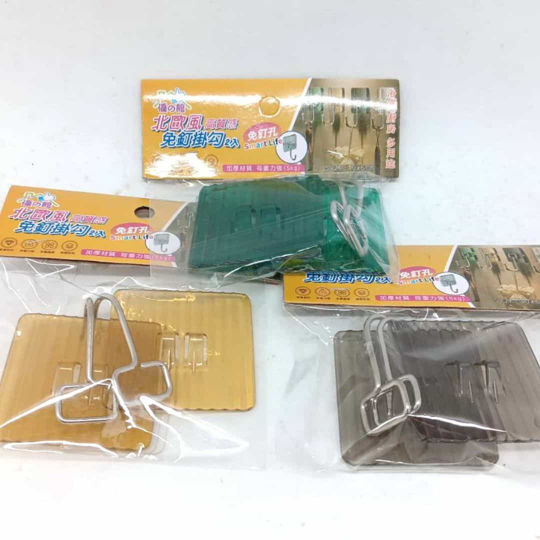 P66812 優之館北歐風免釘掛勾 2入