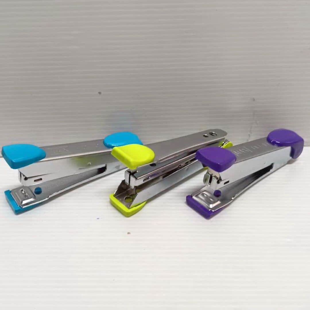 W7023C MAX訂書機 適用10號針 可訂20張 天空藍色