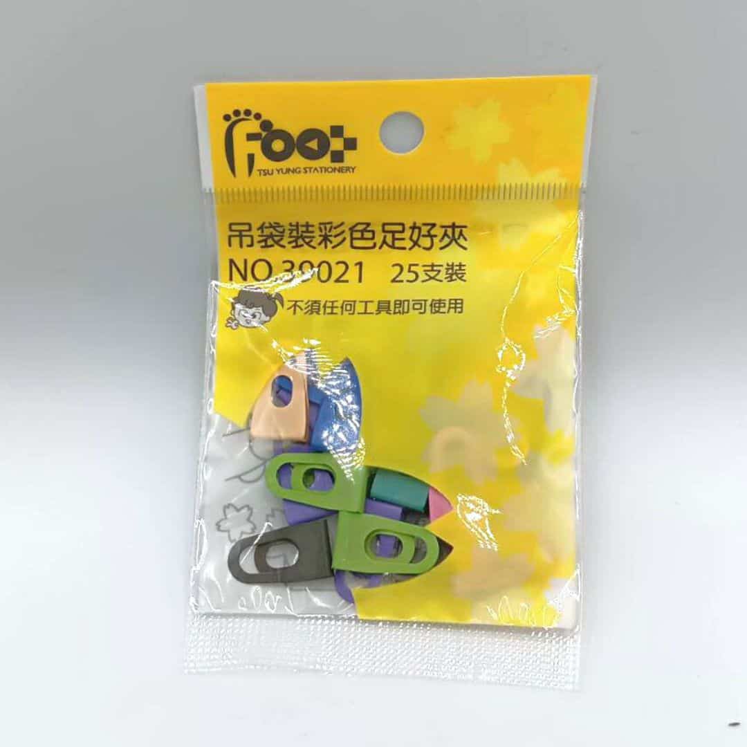 Y39021 足勇彩色足好夾 25入