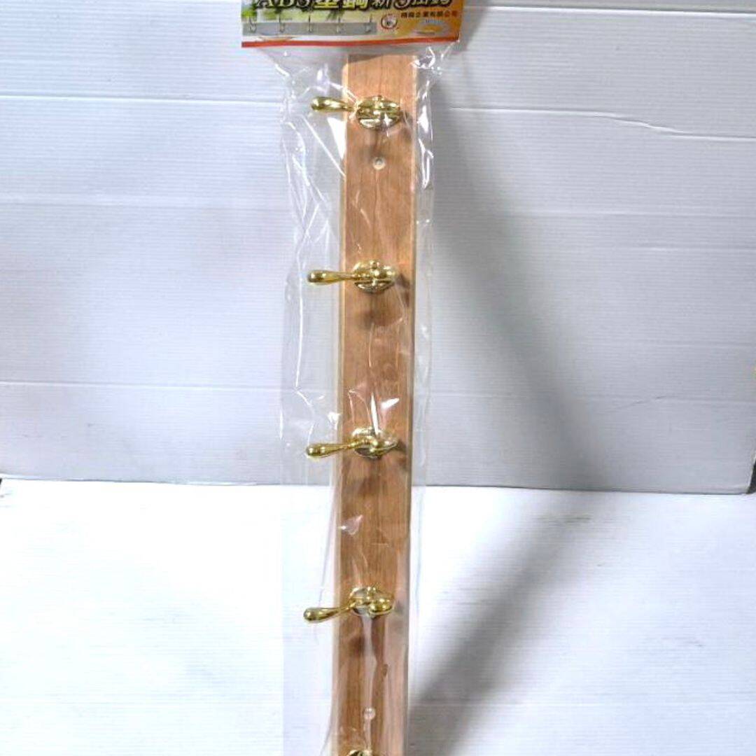 P804 粉彩小兔原木衣帽5連掛鉤 48.7x4.8cm